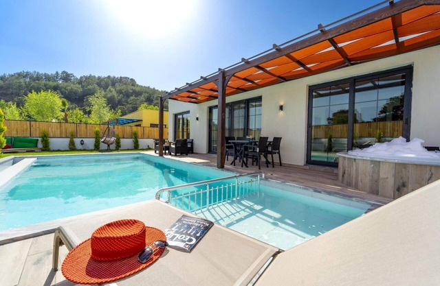 Modern Design 2 Bedroom Private villa Located in Fethiye/Seydikemer