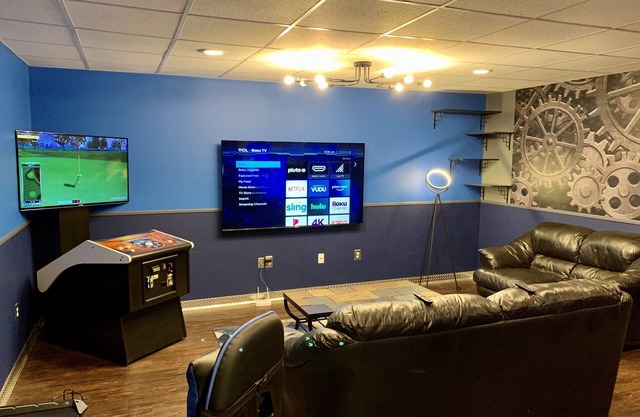 Modern Downtown Blue Steel Suite