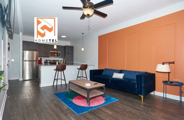 Modern Dwntwn 1bdr Apt Pool Gym Free Parking