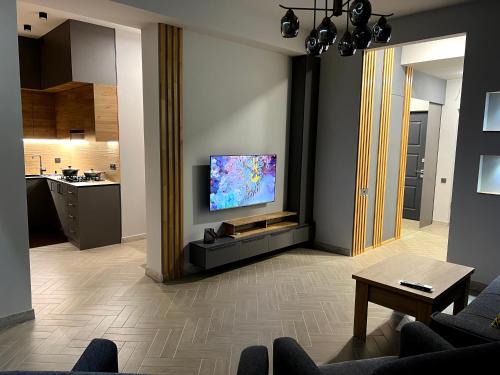 Modern Family Comfort: Yerevan/Wi-Fi, Balcony, AC