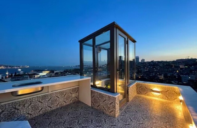 Modern, family-sized flat with breathtaking views on the iconic Bosphorus.
