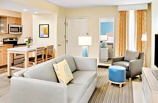 Modern Furnished Studio | Flexible Stays
