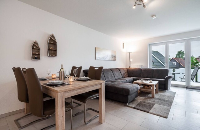 Modern, generously proportioned approx. 67 m² apartment in a quiet location.
