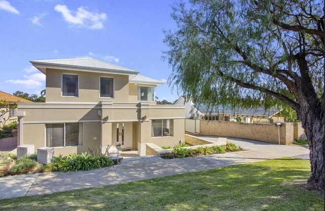 Modern Home in Prime Location