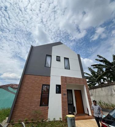 Modern Home of Sun Patio & BBQ & Coffee at Bintaro 9
