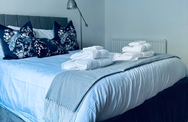 Modern Lancashire stay with private Hot-tub