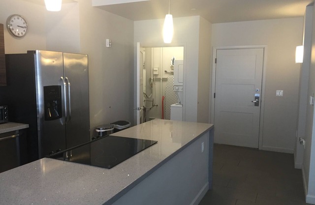 Modern Loft Condo in Midtown Phoenix W/Pool!