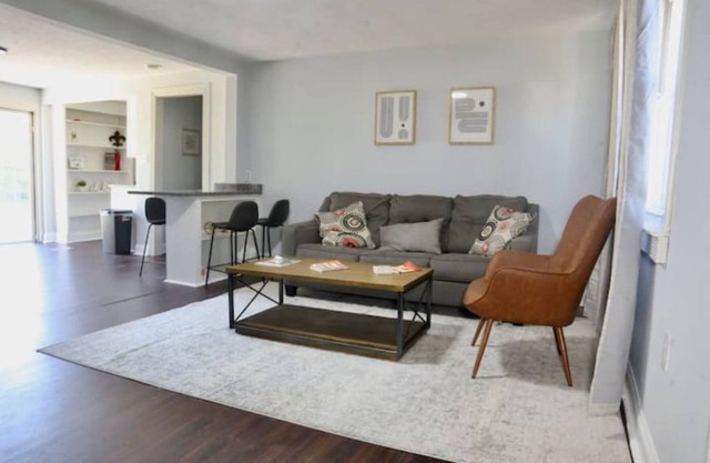 Modern Lou City House