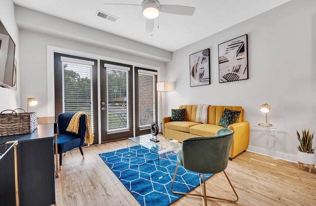 Modern Luxury ☞ King Bed ☞ 1BR in Plaza Midwood