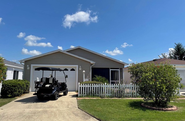 Modern Luxury Retreat in The Villages w/Vinyl Plank Floors, Golf Cart, & MORE