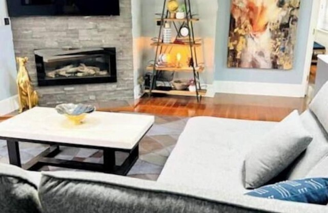 MODERN SPACIOUS 2-BR BEST LOCATION IN ALLENTOWN