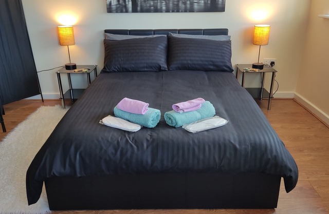 Modern Studio Flat in Wigan