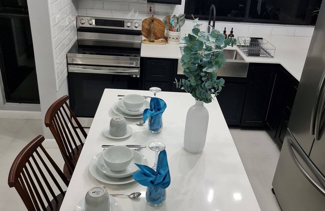 Modern Sunset Oasis - 2BD Apt w/Pool & Views, 5 Min to Dining & Shopping