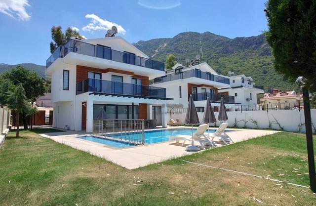 Modern Villa in Ölüdeniz with Private Pool and Children's Pool for 8 People