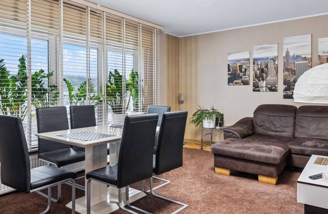 Moderne Fewo mit Ausblick