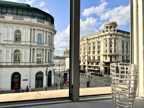 MONDRIAN Suites & Apartments Royal Route