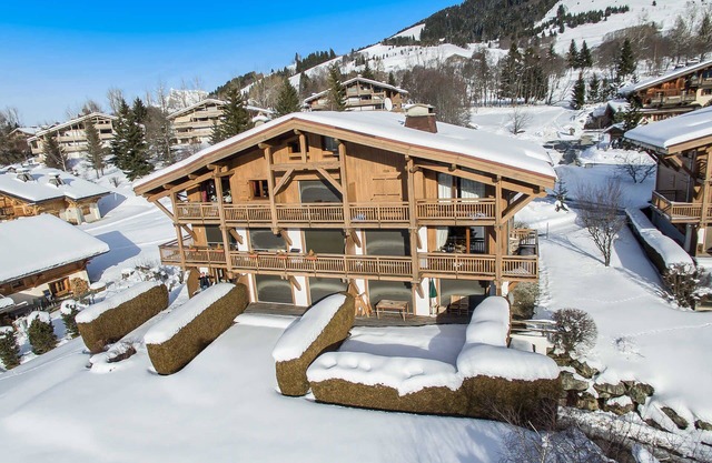 Mont d'Arbois apartment close to slopes /golf course