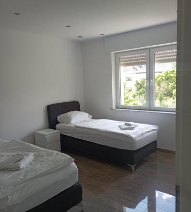 Monteurwohnungen Distelfeld