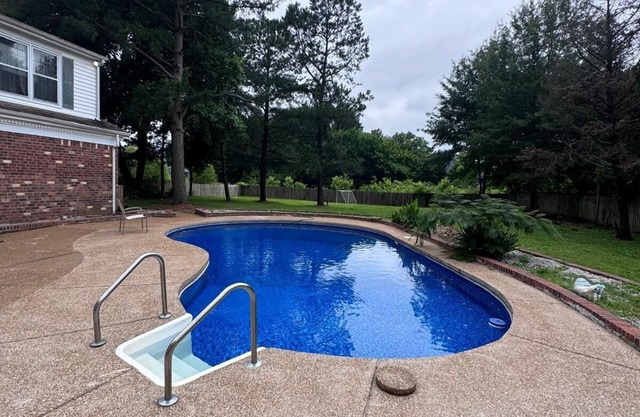 MONTHLY STAYS-Elegant 6 BR+ Extra Space Beds with Pool-Near Golf Course