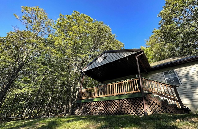 Moose Knob Cabin - Maysville