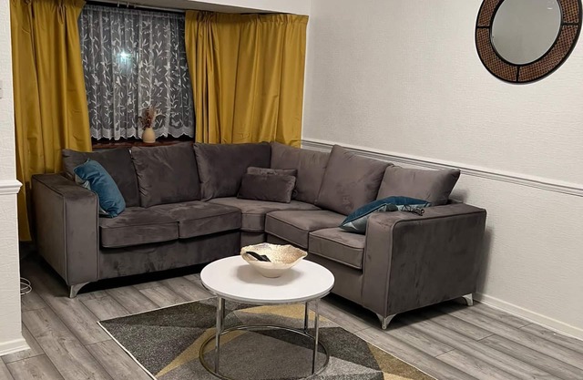 Morden Peace Luxury - Service Accommodation