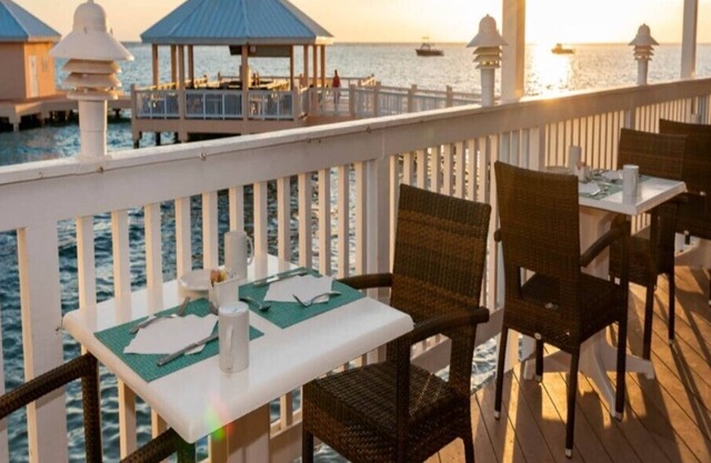 Morritts Tortuga Club - Spacious 2 Bedroom W/Full Kitchen