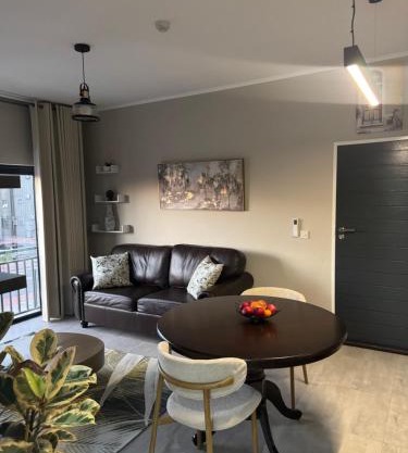 Motswedi Place in Kgale View! Unit L5 1st Floor