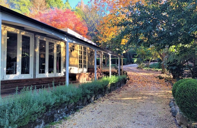 Mount Tomah Huntington Lodge - peaceful & picturesque Hamptons styled hideaway