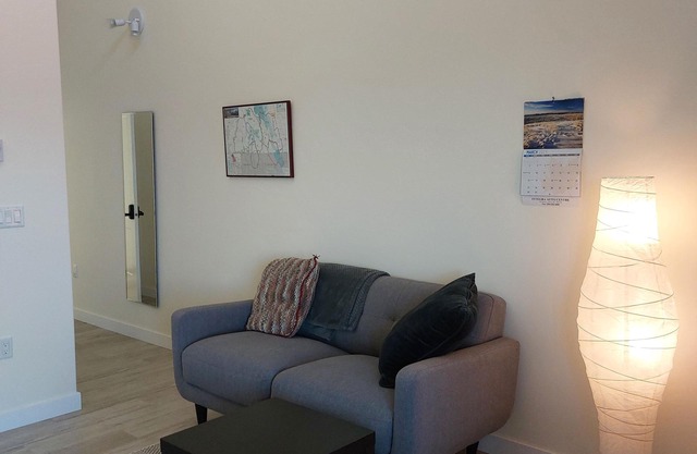 Mountain and Valley View Suite with AC