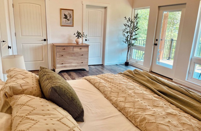 Mountain Barn Retreat in Evergreen