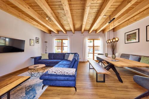 Mountain Safari Garmisch - Spacious, scenic and steps from adventure