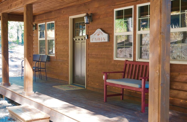 Mountain Slopes, Summer Floats Cabin-Dog Friendly and Close to Ski Trail !