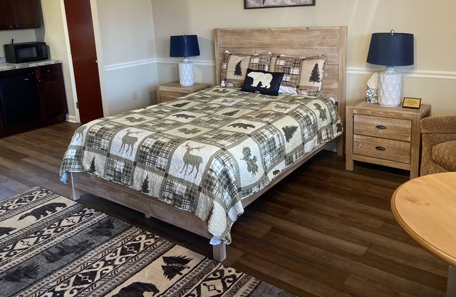 Mountain View Balcony Efficiency Suite