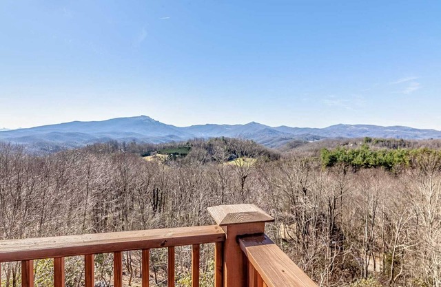 Mountainside Home with Custom Finishes