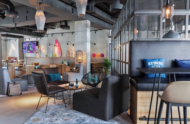 Moxy Hamburg City