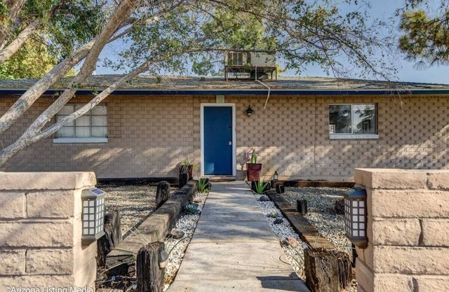 Msg for 5% off 1Bed 1Bath Huge Guesthouse Midtown PHX