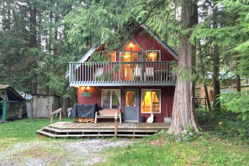 Mt Baker Rim Cabin 63 - Traditional ski chalet Pet friendly Free Wi-Fi