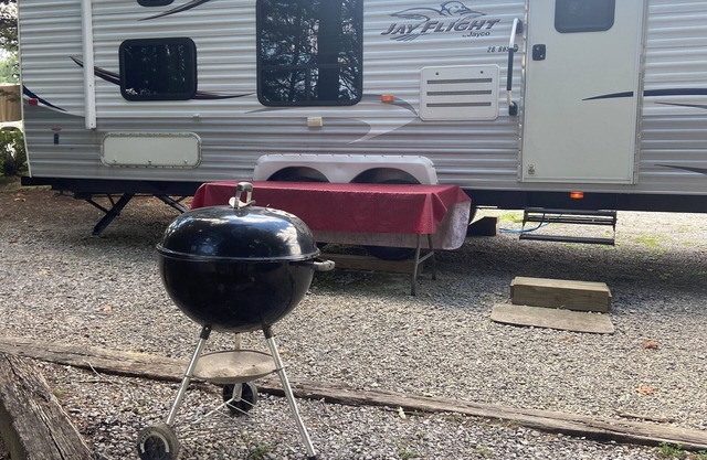 MuddyPond Campground is a beautiful,and peaceful,relaxing place,
