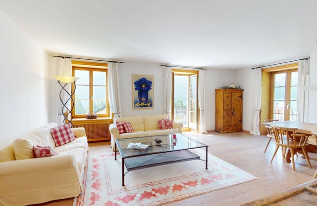 Multi-family house in a sunny and quiet location in Silvaplana, just a few minut