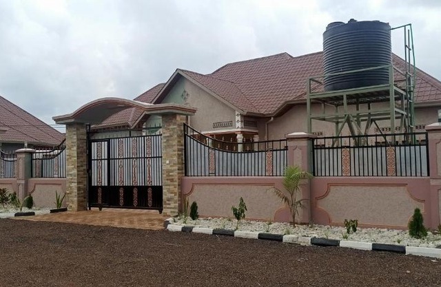 Mum & son guest house