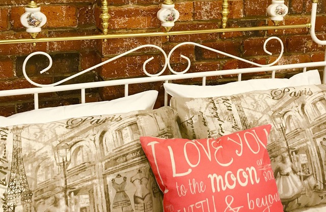 Music Village Retreat: Paris Chapel of Love for Two