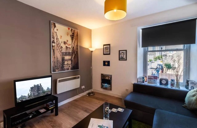 Mycosyapartments 54, 1Br Apartment, Great Location - Paisley