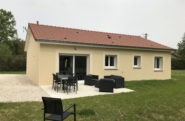 New detached house 200m from the seawall of Der 6 beds + closed garage