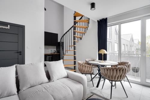 Nadolnik 2-Bedroom Apartment by BookingHost