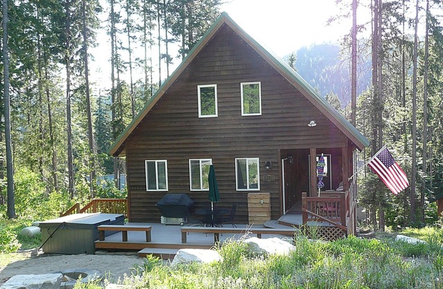 Nason Creek Cabin - Great Reviews! Chelan STR ID 000448