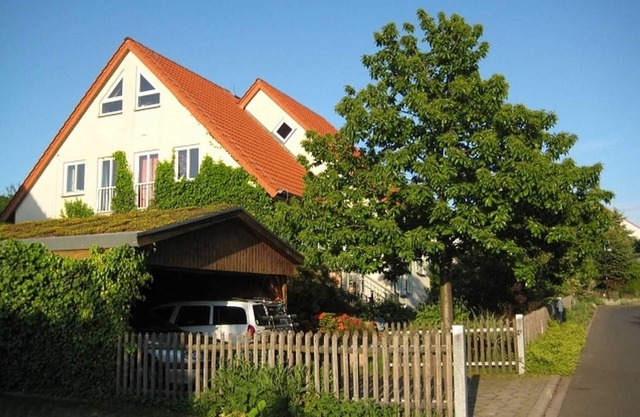 Nature, privacy and relaxation – or culture & adventure? Have both if you like!
