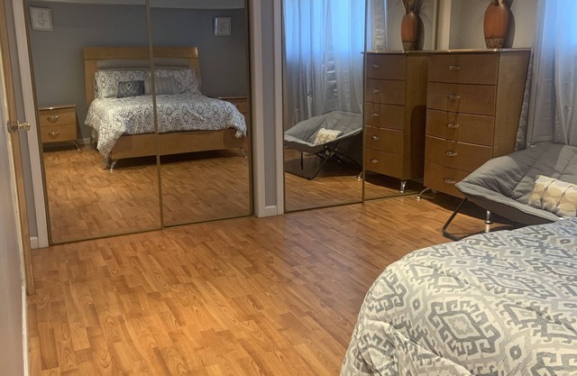 NE Philadelphia Relaxed Apt near Pennypack Park