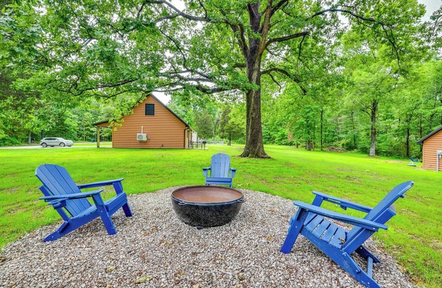 Near Mammoth Cave: Family-Friendly Cabin w/Patio!