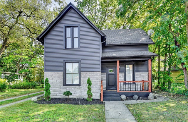 Near Notre Dame: Charming South Bend Home!