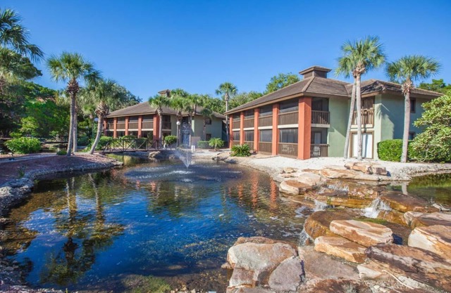 Near Ocean Art Gallery, 4 Serene Units with Full Kitchen